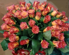 Букет из роз  "Пламя огня" - Розы (средние 55-60 см)