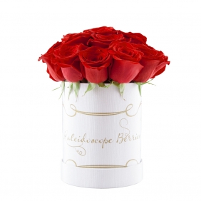 Цветочные композиции  - Коробка с красными розами Вдохновение
