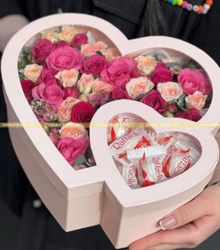 Коробочка ,,Сердце с розами и Раффаэло" 1 фото 1
